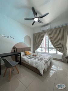 Shuttle Bus to MRT Chan Sow Lin | FREE Wifi & Cleaning | Razak City | Master with Private Bath