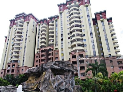 Amadesa Resort Condominium Rm400k desa petaling kl serdang sungai besi
