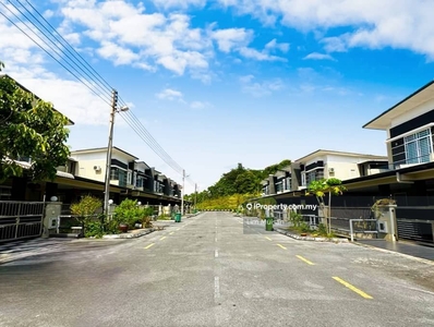 Double Storey Intermediate House at Taman Swanston for Sale