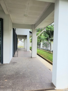 Double Storey Semi-D House @ Taman Laguna