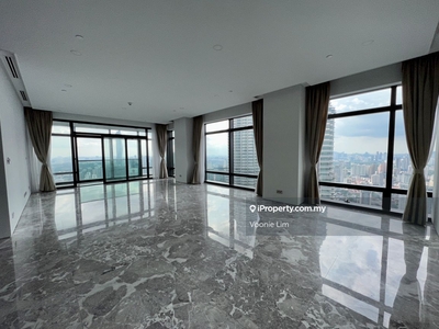 High floor Four Seasons residence with 24 hours hospitality service