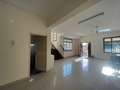 Hot Area Semi-D House @ Bandar Putra Kulai