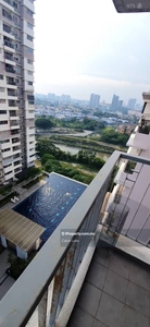 Koi Kinrara Condominium Suite Puchong