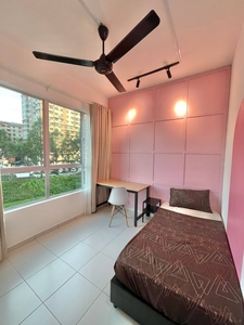 Medium Room Fully furnished with Wifi
