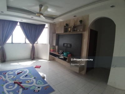 Mutiara Heights Penthouse Jelutong 1600sf4-Bedrooms Partly Furnish 1cp