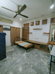 One Month Deposit ❗ Middle Room Rent in Bandar Puteri, Puchong