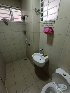 Single Room at Taman Wawasan, Pusat Bandar Puchong