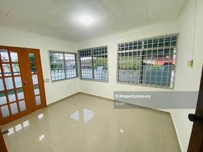 Single Storey Corner House @ Taman Sri Lalang Kota Tinggi