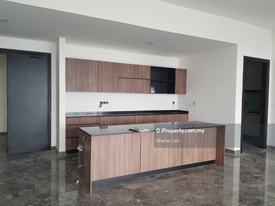 The Estate high floor unit for rent