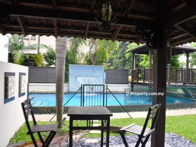 Valencia bungalow with swimming pool for rental