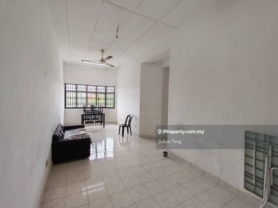 Apartment under bank value freehold