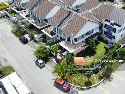 Corner Lot 2 Storey Semi-D House Bayu Suria Bandar Puncak Alam