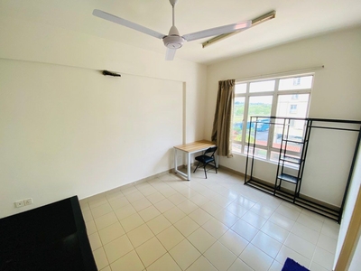 Furnished Master room @ Puchong for rent !!!