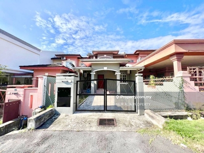 Nego 1.5 Storey Terrace Jalan Suakasih Bandar Tun Hussein Onn,Cheras