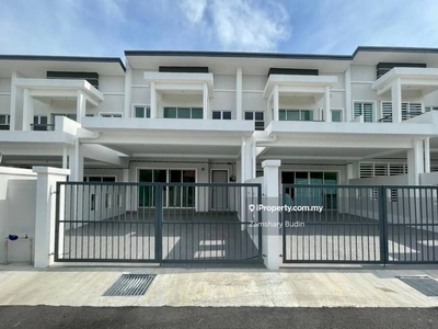 New Double Storey Terrace Jenderam Hilir, Near Putrajaya For Sale