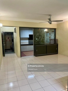 Pelangi Heights Tenanted Unit Renovated With Kitchen Cabinet For Sale