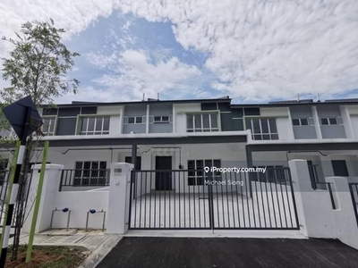 Sari Alamanda , Rawang , 2 Storey Terrace , For Rent