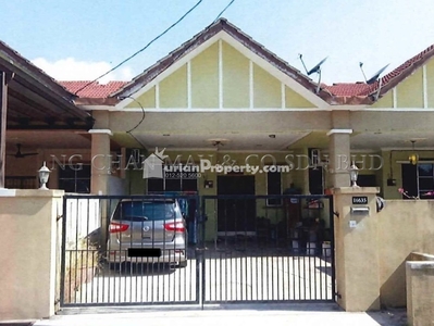 Terrace House For Auction at Kampung Geliga Besar