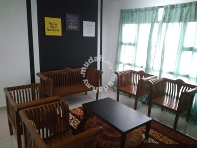 Bilik Muslimah di PANGSAPURI SELASIH Free WIFI & Lengkap perabut