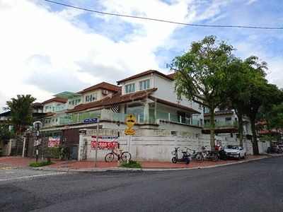 3 sty corner houseParagon heights, Taman Impian Indah, Bukit Jalil
