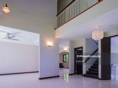 Bangsar Double Storey Bungalow With Spacious Yard For Sale