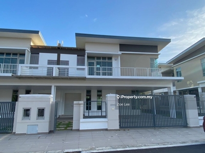 Brand new 2 storey semi detached 40' x 85' gated and guarded security