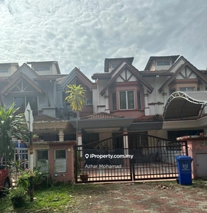 Facing Open 2 storey house Bukit Subang