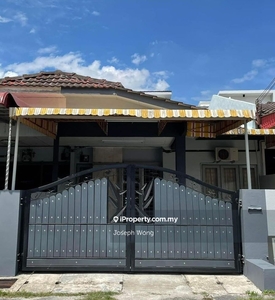 Gunung Rapat Pekan Razaki Single Storey House For Rent