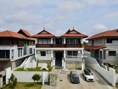 Huge Bungalow Primo at the Enclave Bukit Jelutong Shah Alam