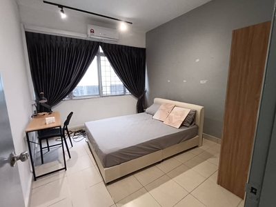 JB Apartment JALAN ABDUL SAMAD - MASTER COMMON SMALL ROOM Rental -BRAND NEW