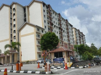 Lowcost Seri Kayan Apartment Ground Floor