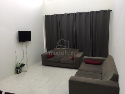Master Bedroom @ Hijauan Heights Apartment For Rent (June 2024)