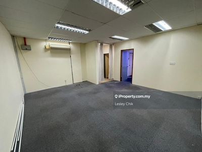 Office lot for rent