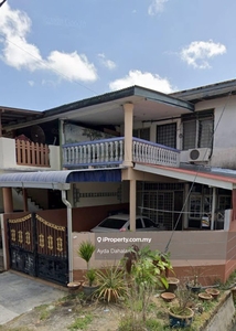 Rumah Teres 2 tgkt Pengkalan Chepa,harga bawah market value
