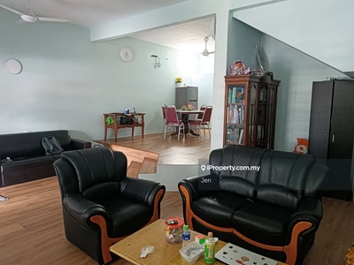 Subang Jaya ss18 2 Storey Intermediate House for Sale
