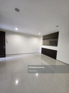 Terrace house well renovated spacious