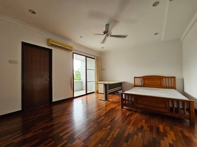 1800 sf Block A - Level 4 Puteri Palma Condominium IOI Resort, Putrajaya for Rent