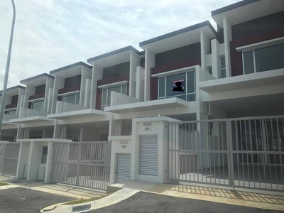2 Storey Acacia Park Phase 3B Brand New Unit For Rent, Bandar Tasik Puteri, Rawang