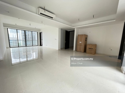 2065sqft Fire Sale Partially Furnished