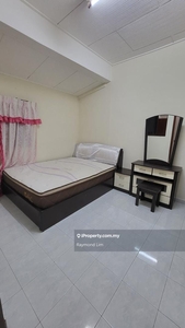 Bukit Baru 1sty terrace House, 3 room 2 bath Mezanine Floor