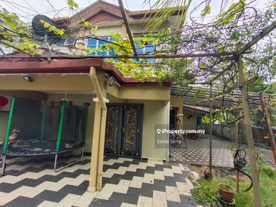 Corner Terrace House at Puchong Utama for Sale