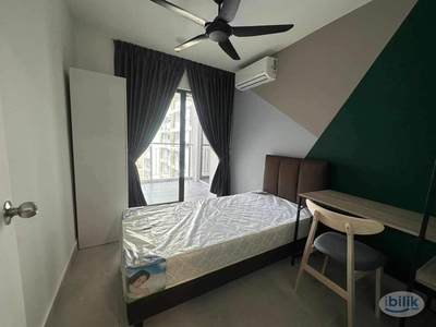 [DK Impian] Nice Medium Room With Window At Damansara