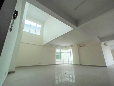 Duplex Penthouse, 4915 sf, Bright & DOUBLE VOLUME, Subang Olives, SS16