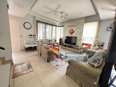 Kinrara Residence Corner with 66x75 Good Condition and well maintain