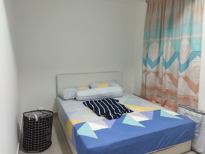 Promenade Aircond furnished Middle Room include utilities shared bathroom MIX GENDER