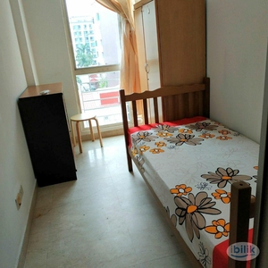 Single Room at Taman Sri Serdang, Seri Kembangan