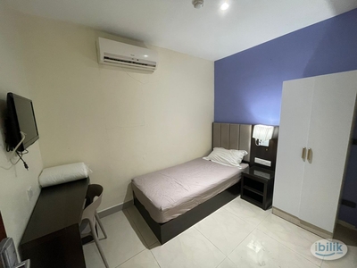 Single Master Room with Private bathroom at Kuala Lumpur