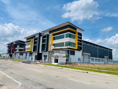 Premium Rare Detached Factory/ Warehouse @ Taman Perindustrian Puchong for Sale!!