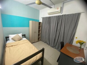6 MINS WALK TO MRT KD Furnished Middle Room. Great choice for SEGI Students & working adults