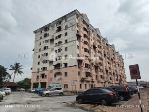 Apartment For Auction at Perdana Villa